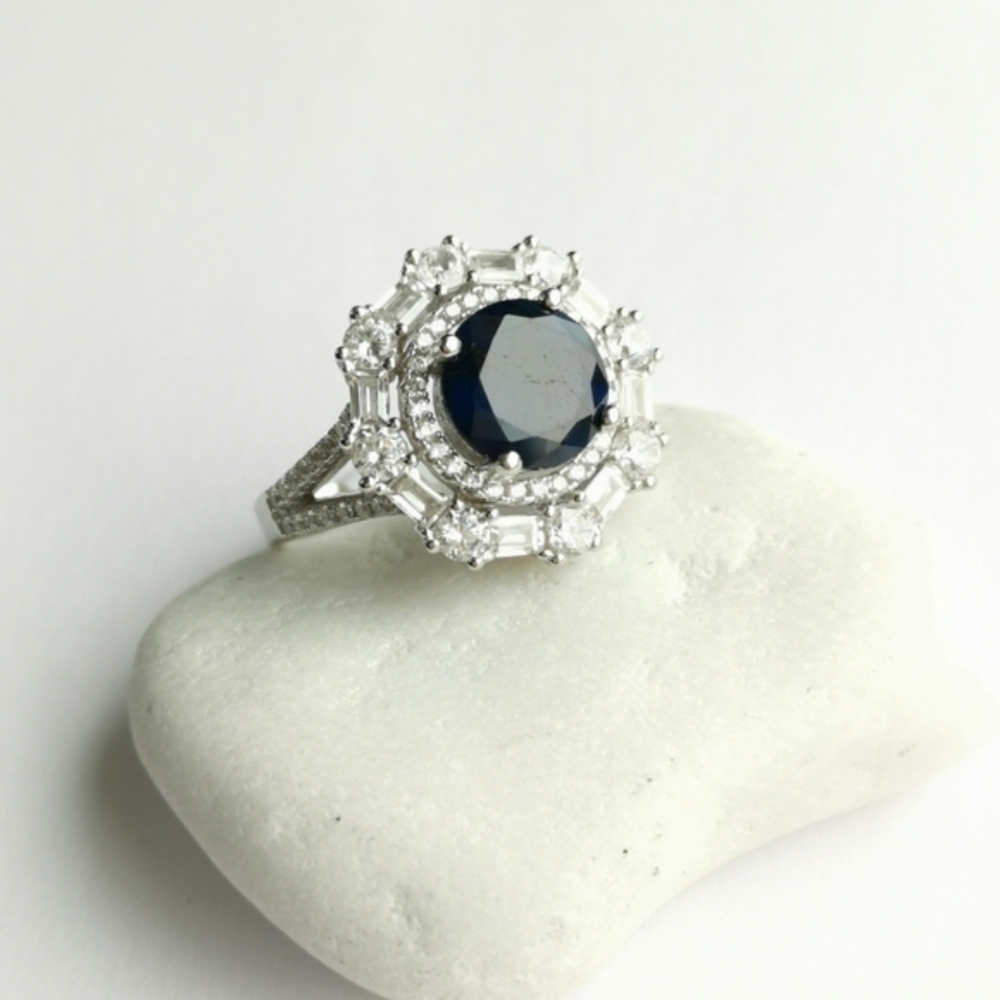3.5ct Blue and White Sapphire  Art Deco style Ring size 8 🆕